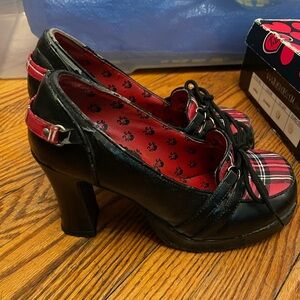 TUK Creeper Heels vintage Tread Air UK shoes 7 red plaid high heels